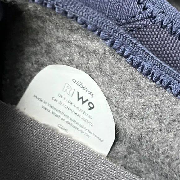 Allbirds Risers women’s Size 9 Shoes Blue White Athletic Sneakers