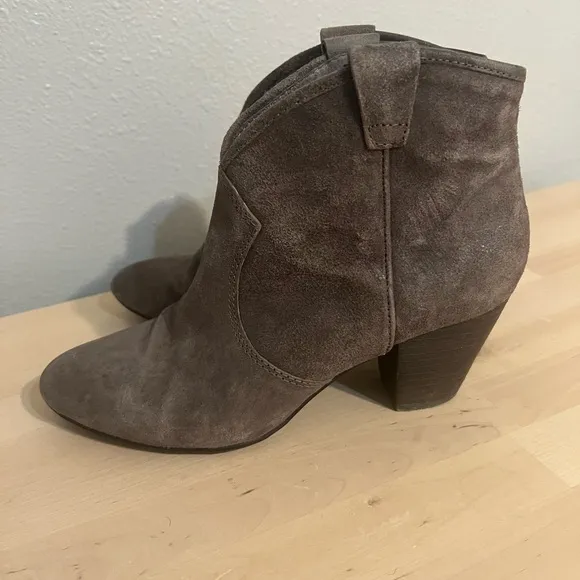 ASH Jalouse Brown Suede Western Ankle Boots Size 39