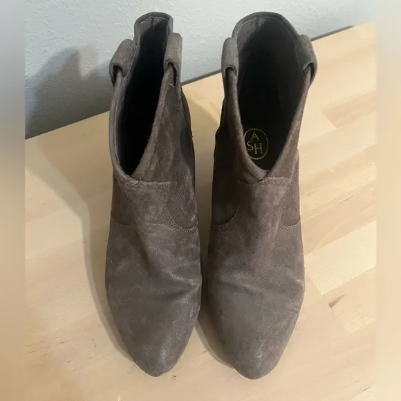 ASH Jalouse Brown Suede Western Ankle Boots Size 39