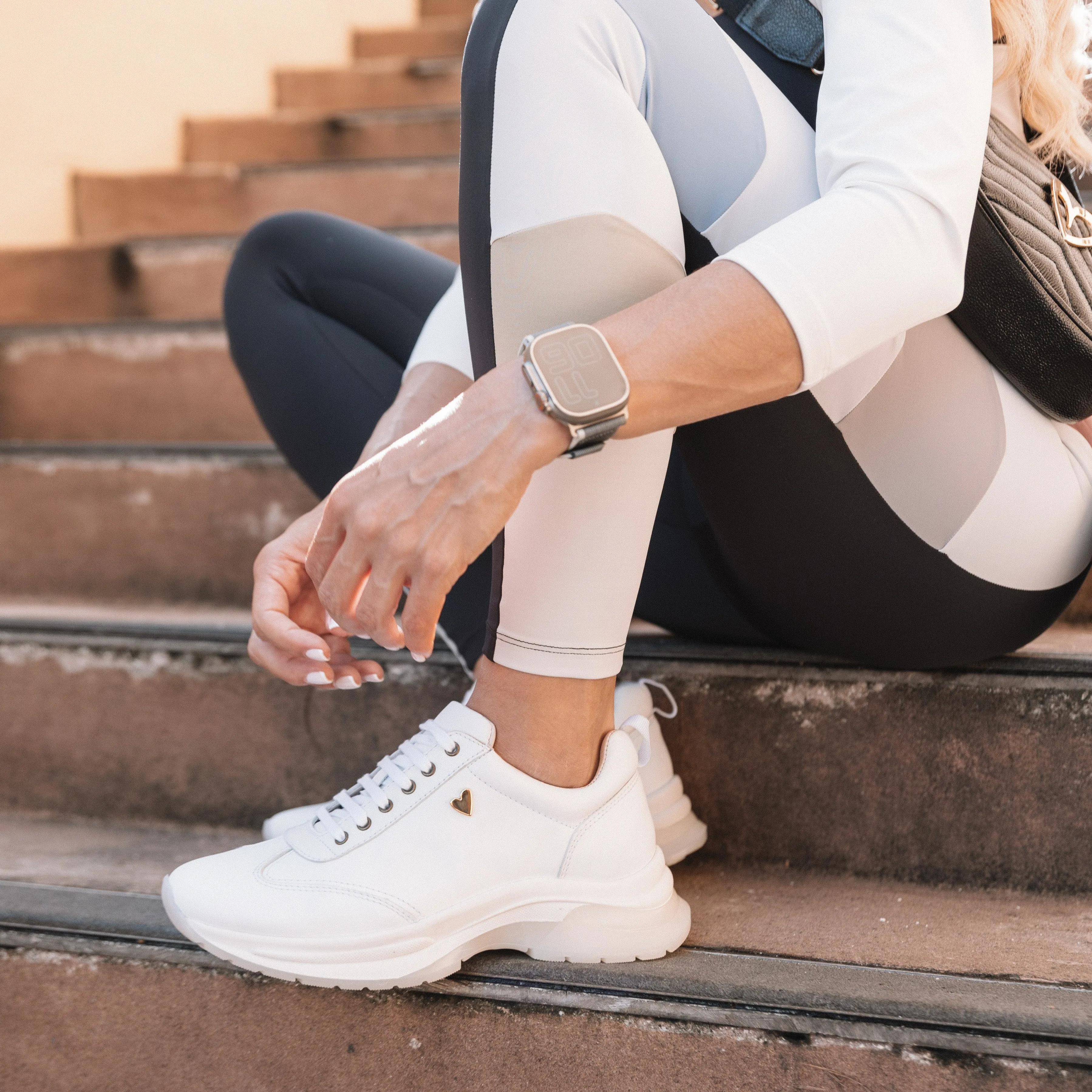 Ayra Sneakers - White