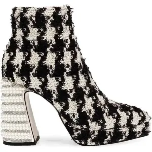 Betsey Johnson Houndstooth Boots Size 5 Black White Embellished Block Heel NEW