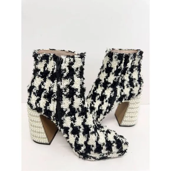 Betsey Johnson Houndstooth Boots Size 5 Black White Embellished Block Heel NEW