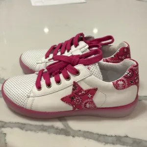 Brand new naturino pink/ white girls sneakers with bandana print size 30.