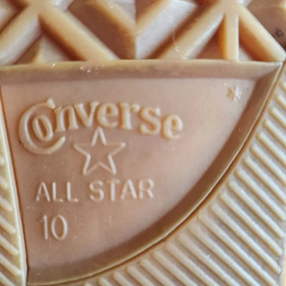 Converse Chuck Taylor All Star Lo Lace Up Gum Bottom Chocolate Sneaker Shoe Sz10