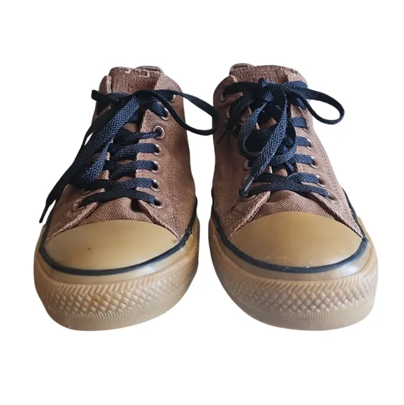 Converse Chuck Taylor All Star Lo Lace Up Gum Bottom Chocolate Sneaker Shoe Sz10
