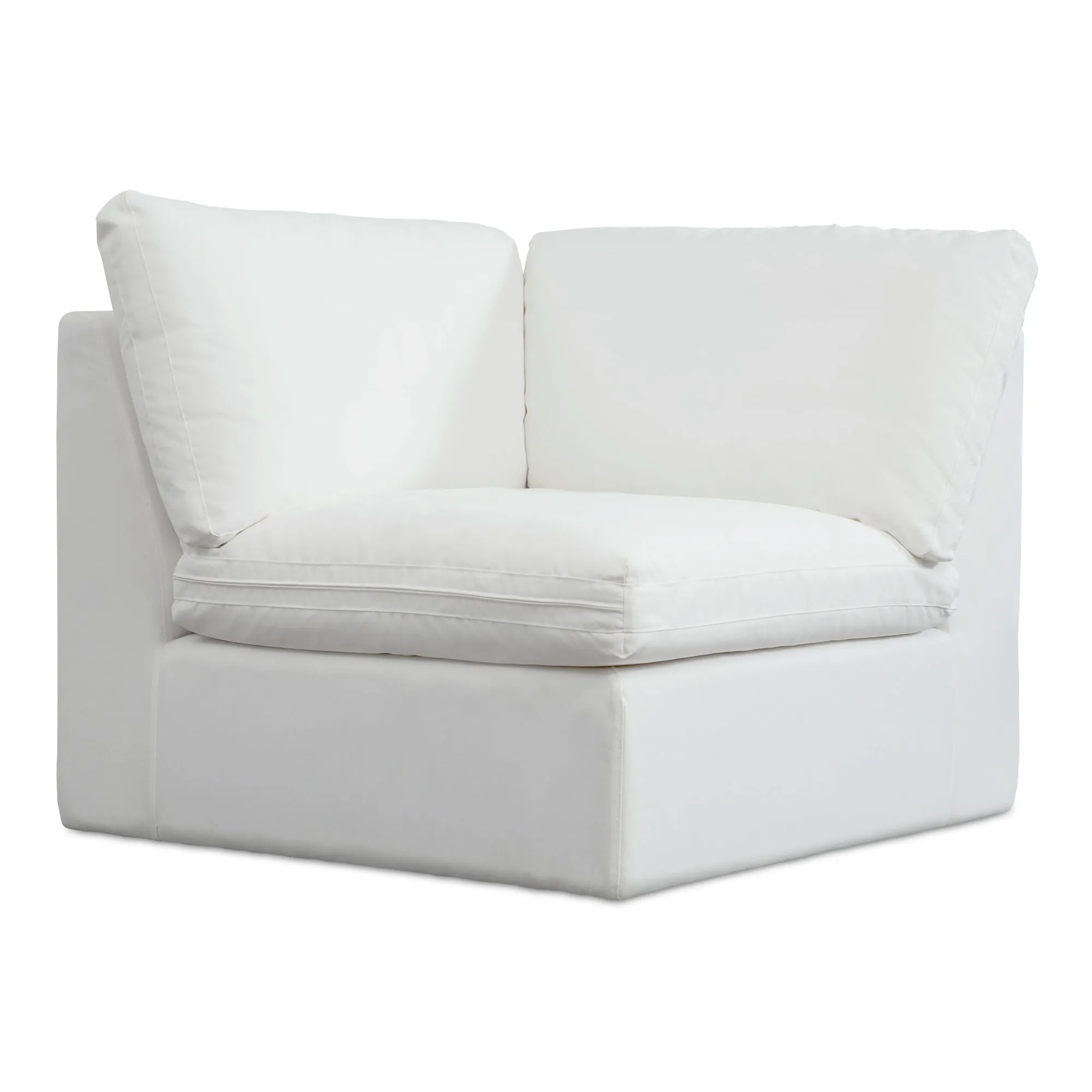 Durable Outdoor Corner Haven