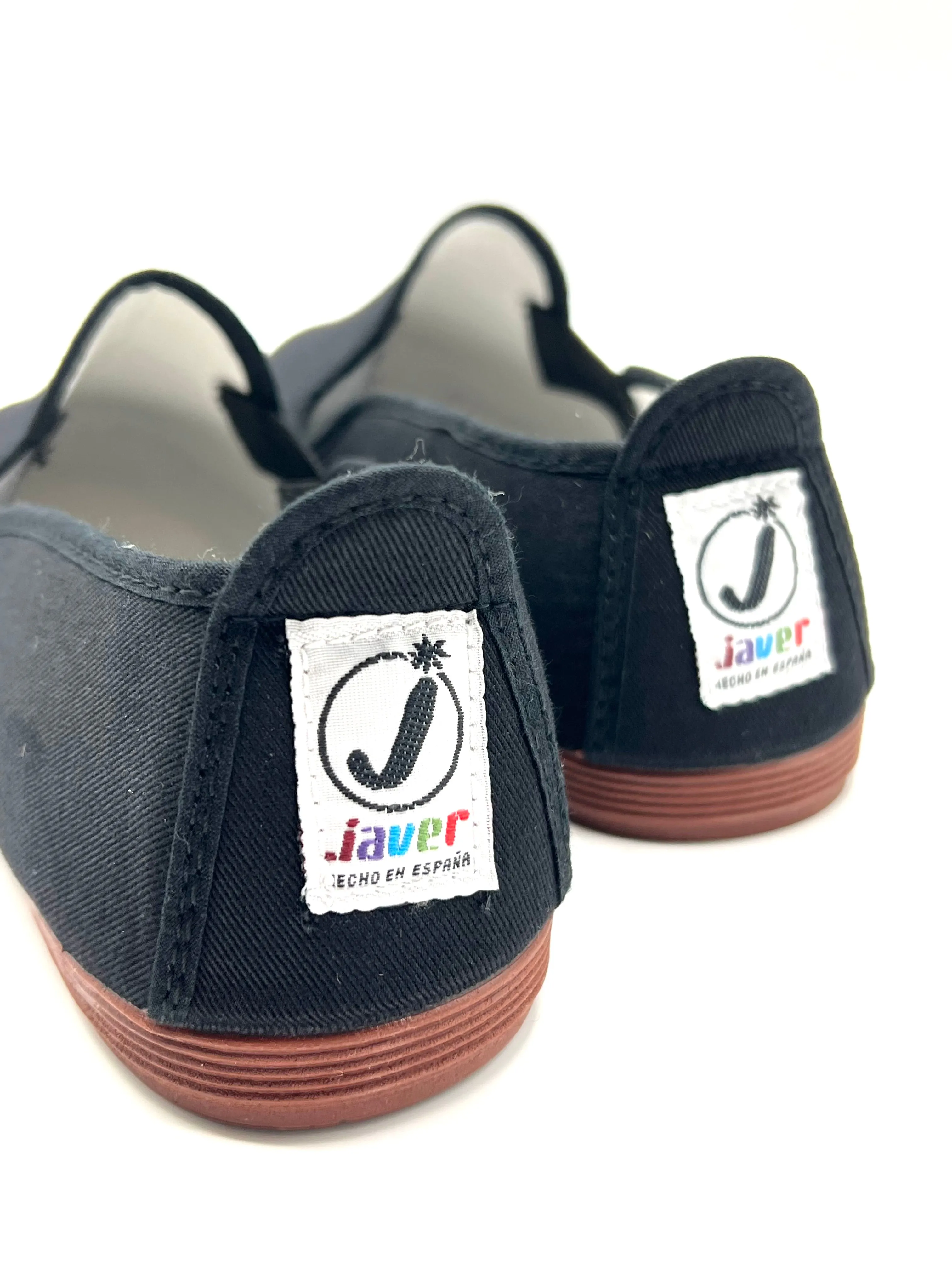 Flossy Style Plimsoll
