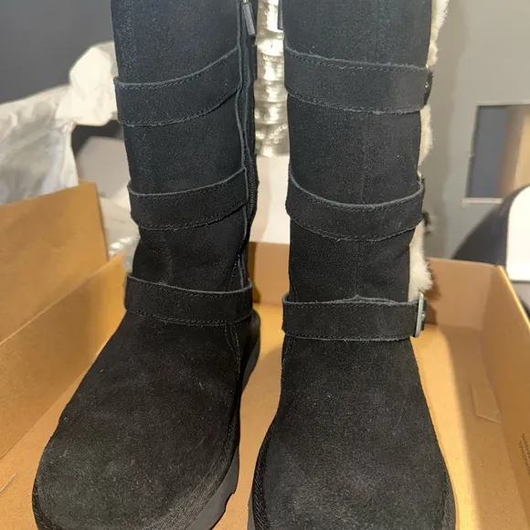 Kids UGG Maddi II
