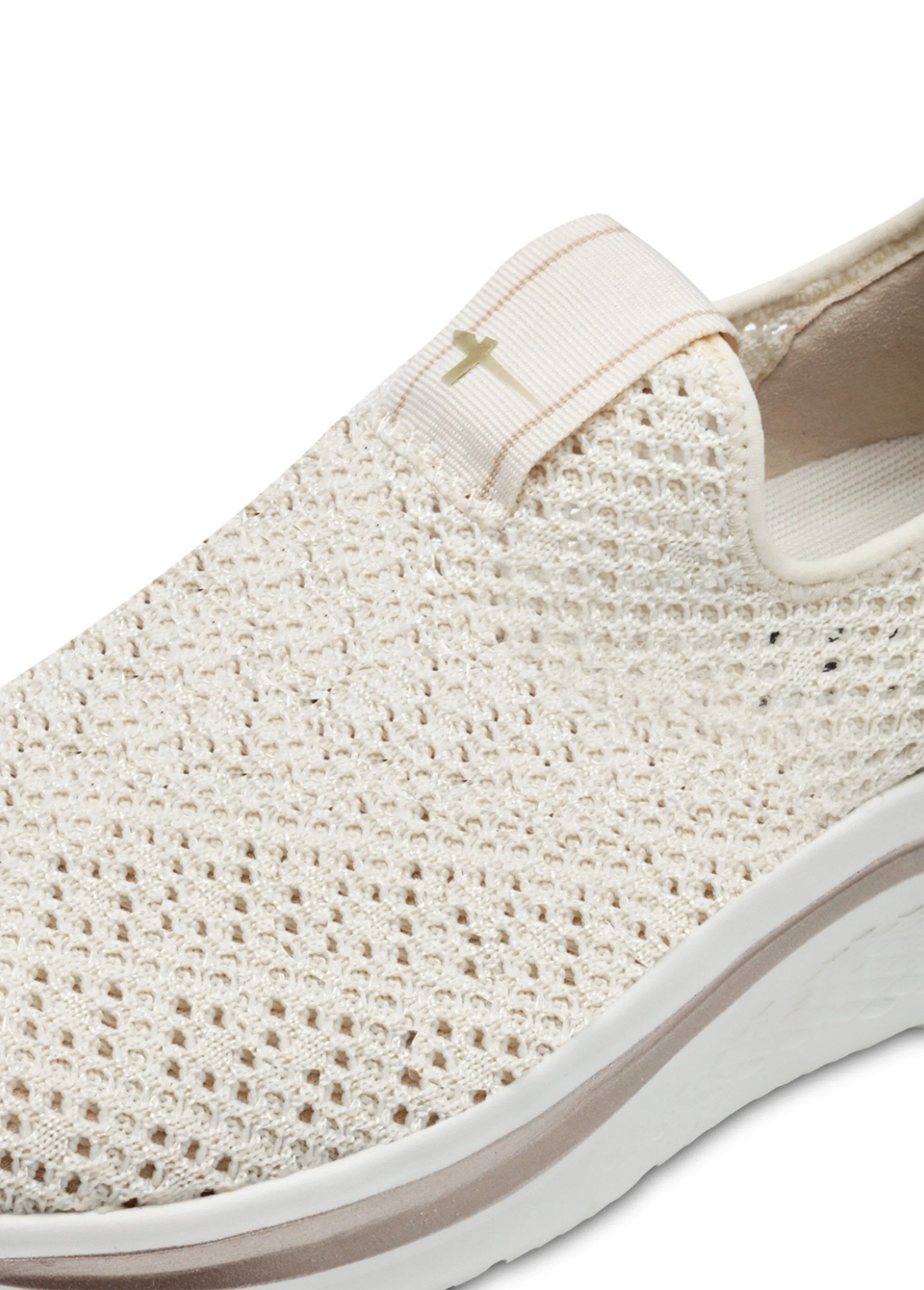 Laceless mesh wedge sneakers