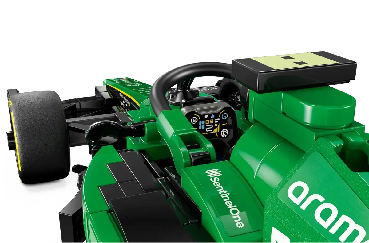 Lego Aston Martin Safety Car & AMR23 (76925)