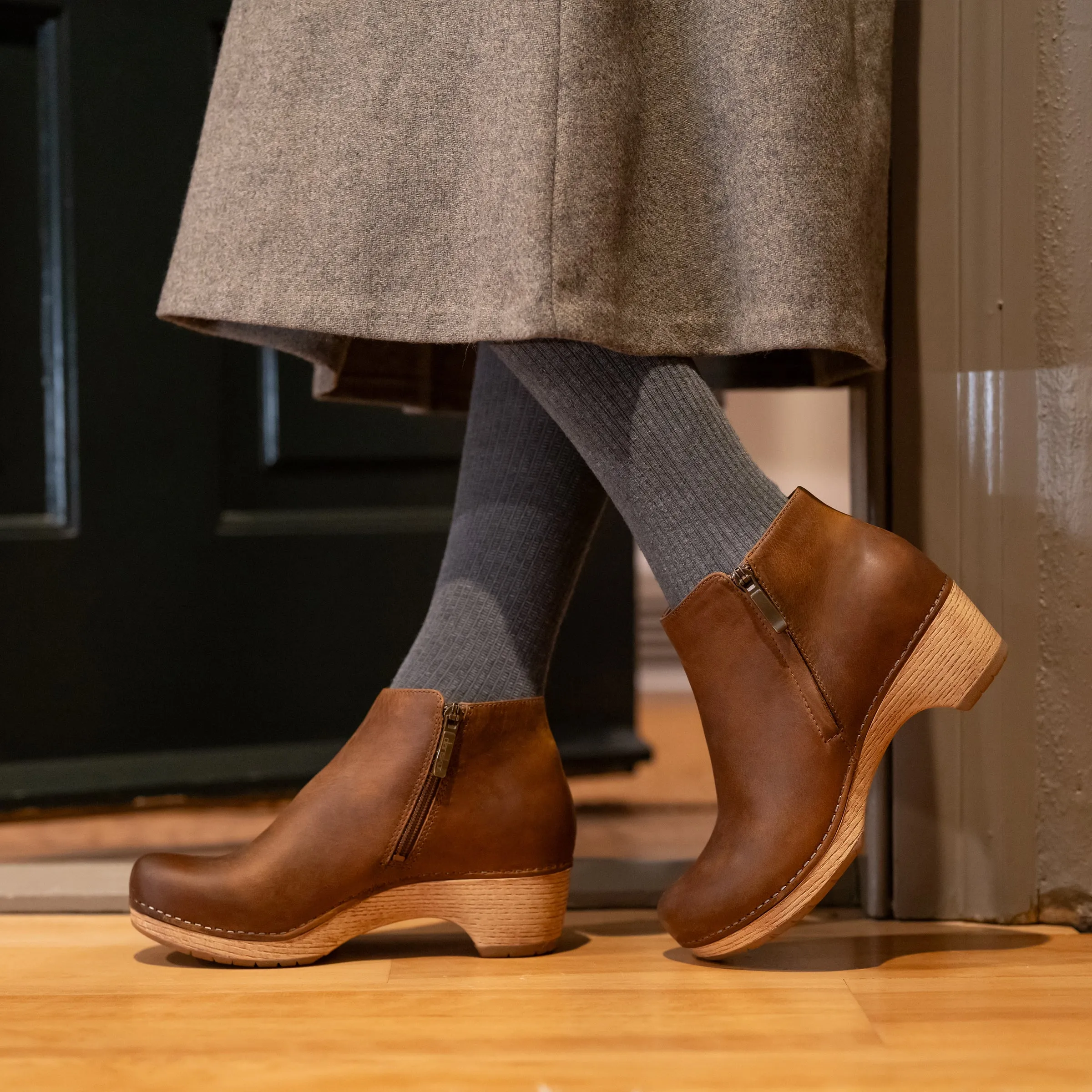 Lizanne - Tan Oiled Pull Up Boot - 2217-641400