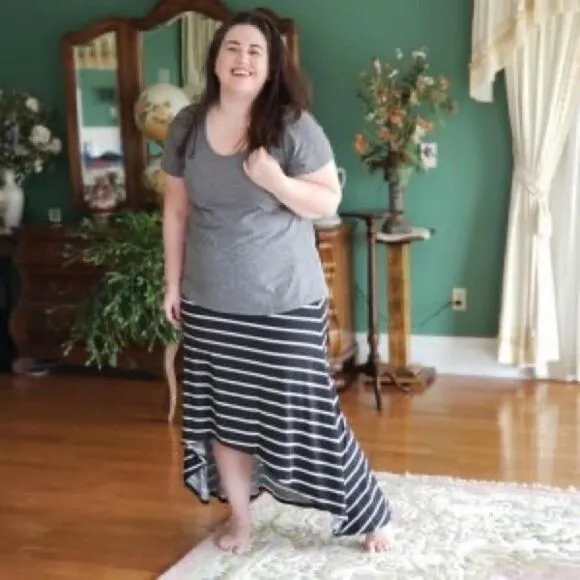 LuLaRoe 3XL Olivia High-Low Skirt • Blue Background • Daisies • Maxi • BNWT