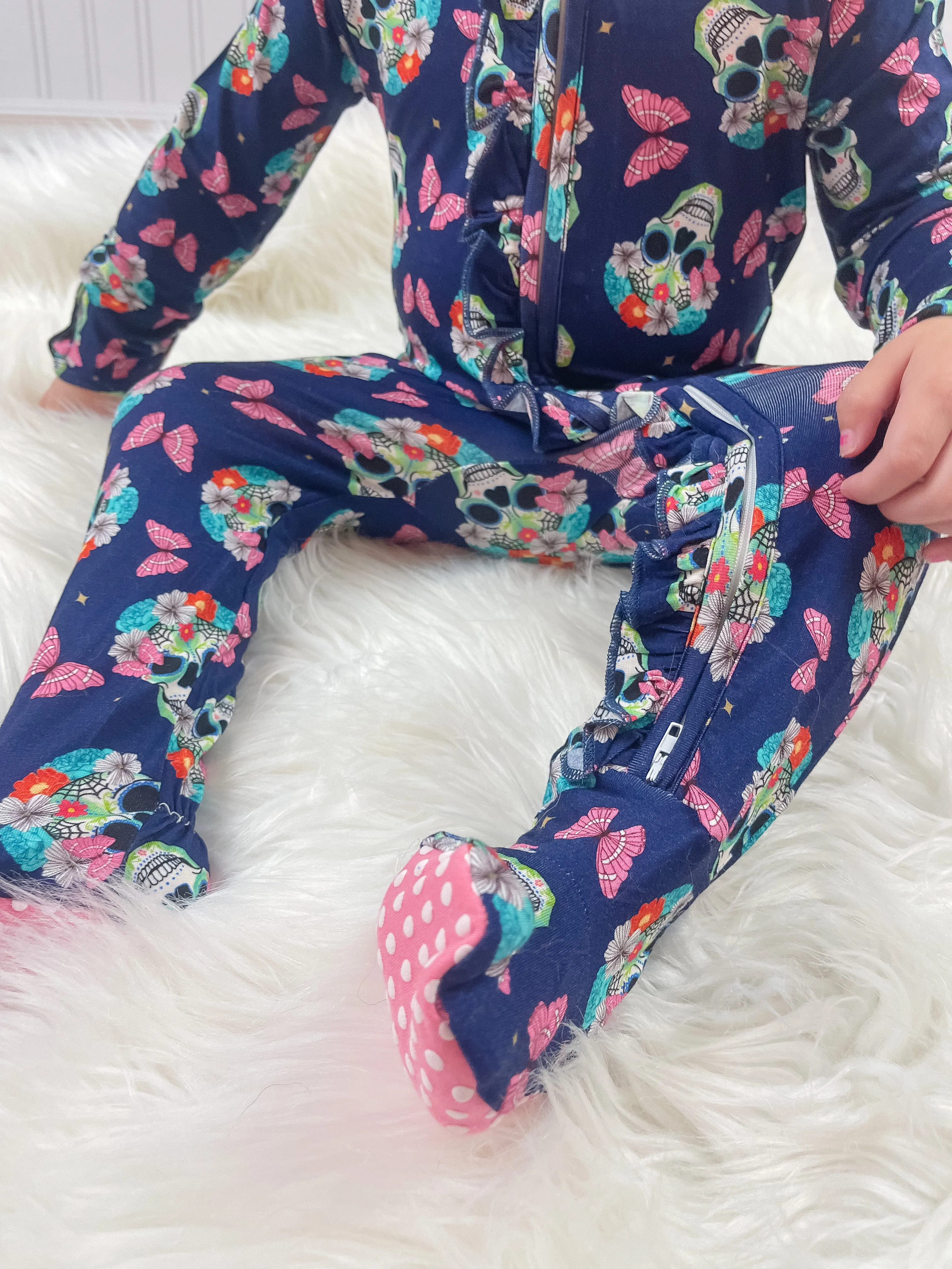 Mariposa Ruffled Footie