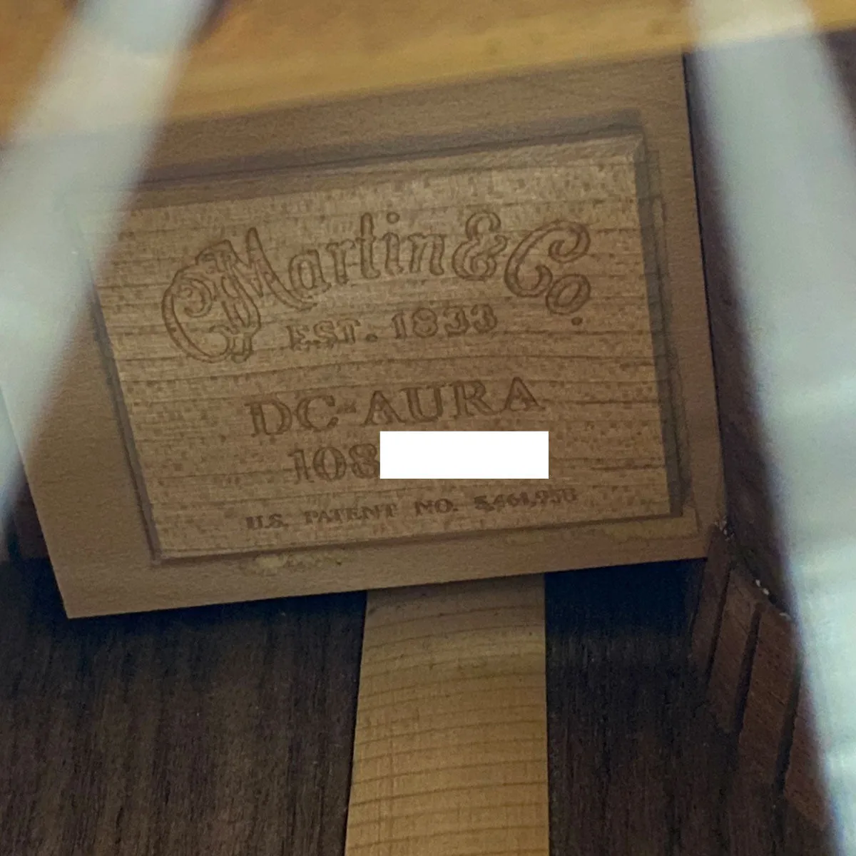 Martin DC-Aura Dreadnought Cutaway 2005
