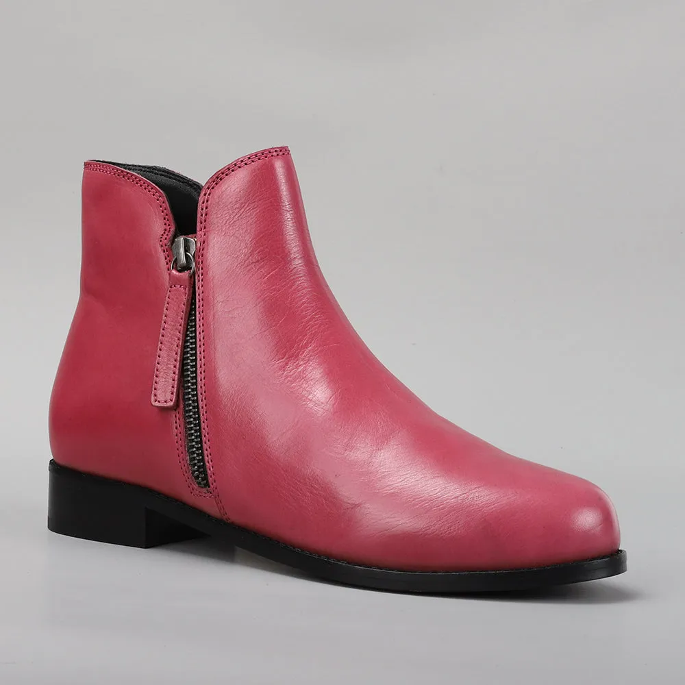 Molly - Raspberry