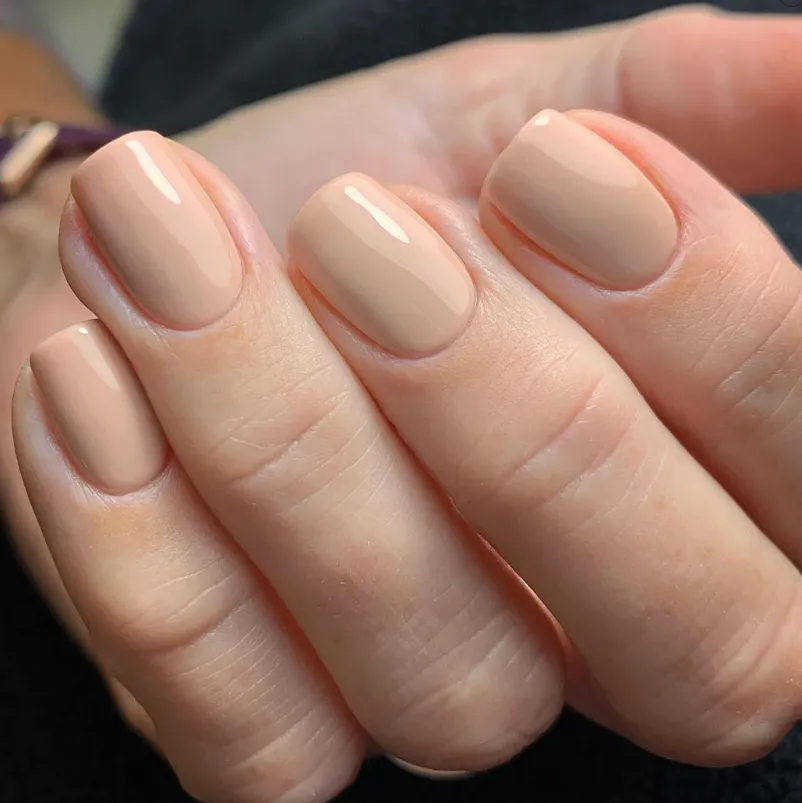 NO.2093 IVORY BEIGE NAIL POLISH