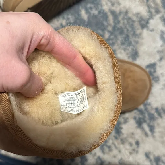 UGG kids classic tall II