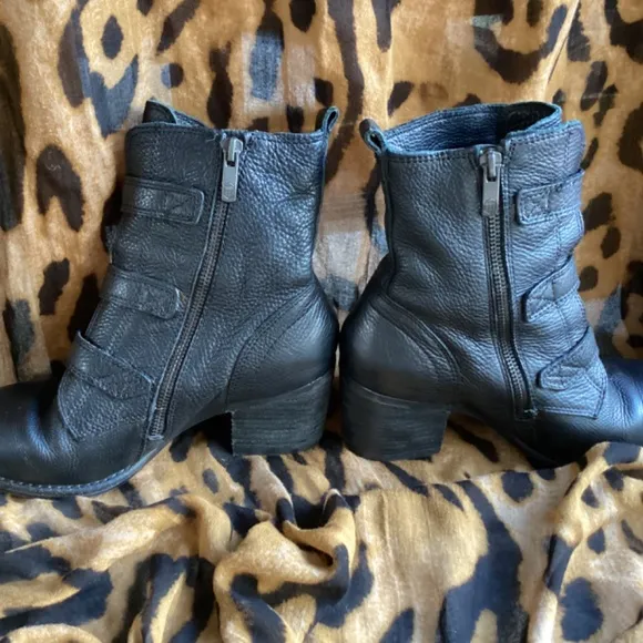 Vince Camuto Black Leather Boots