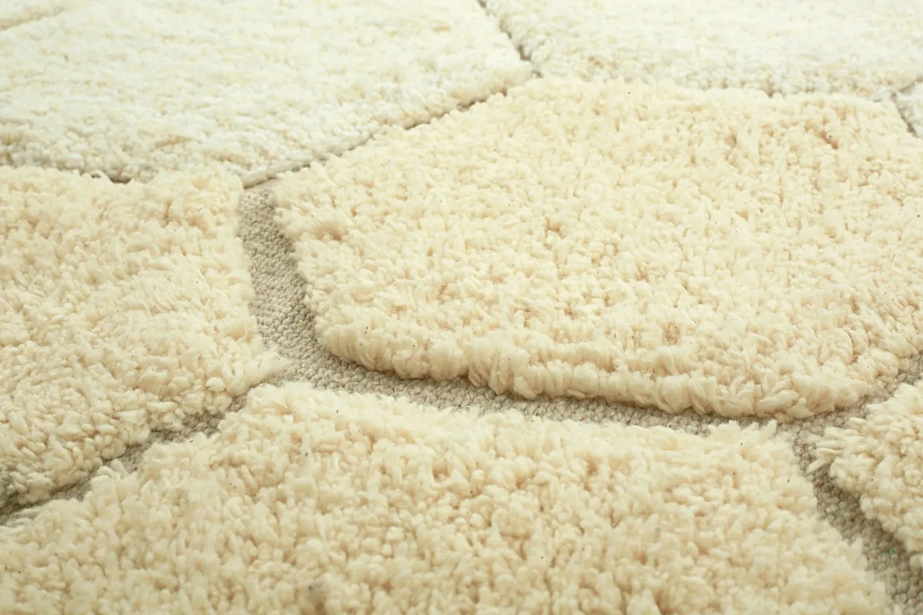 Washable Round Honeycomb Rug by Lorena Canals