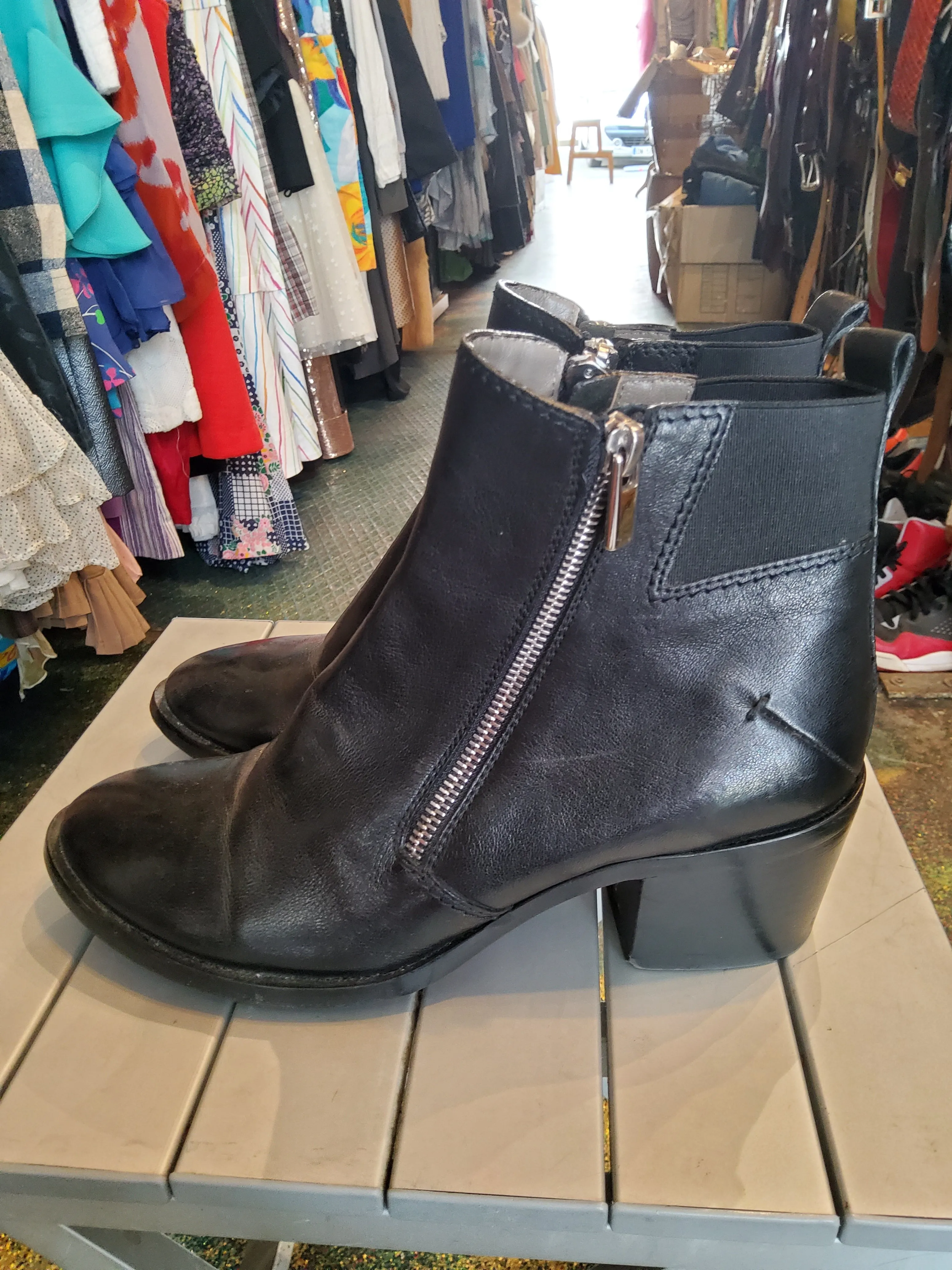 Women's ankle boots