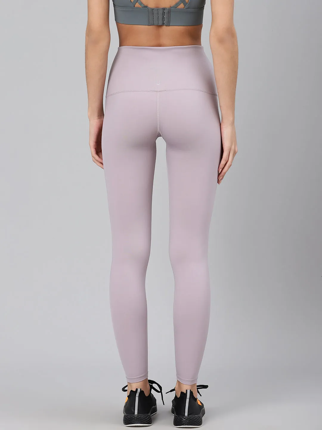 Women's Lavender Solid Quick Dry High-Rise Cropped Tights