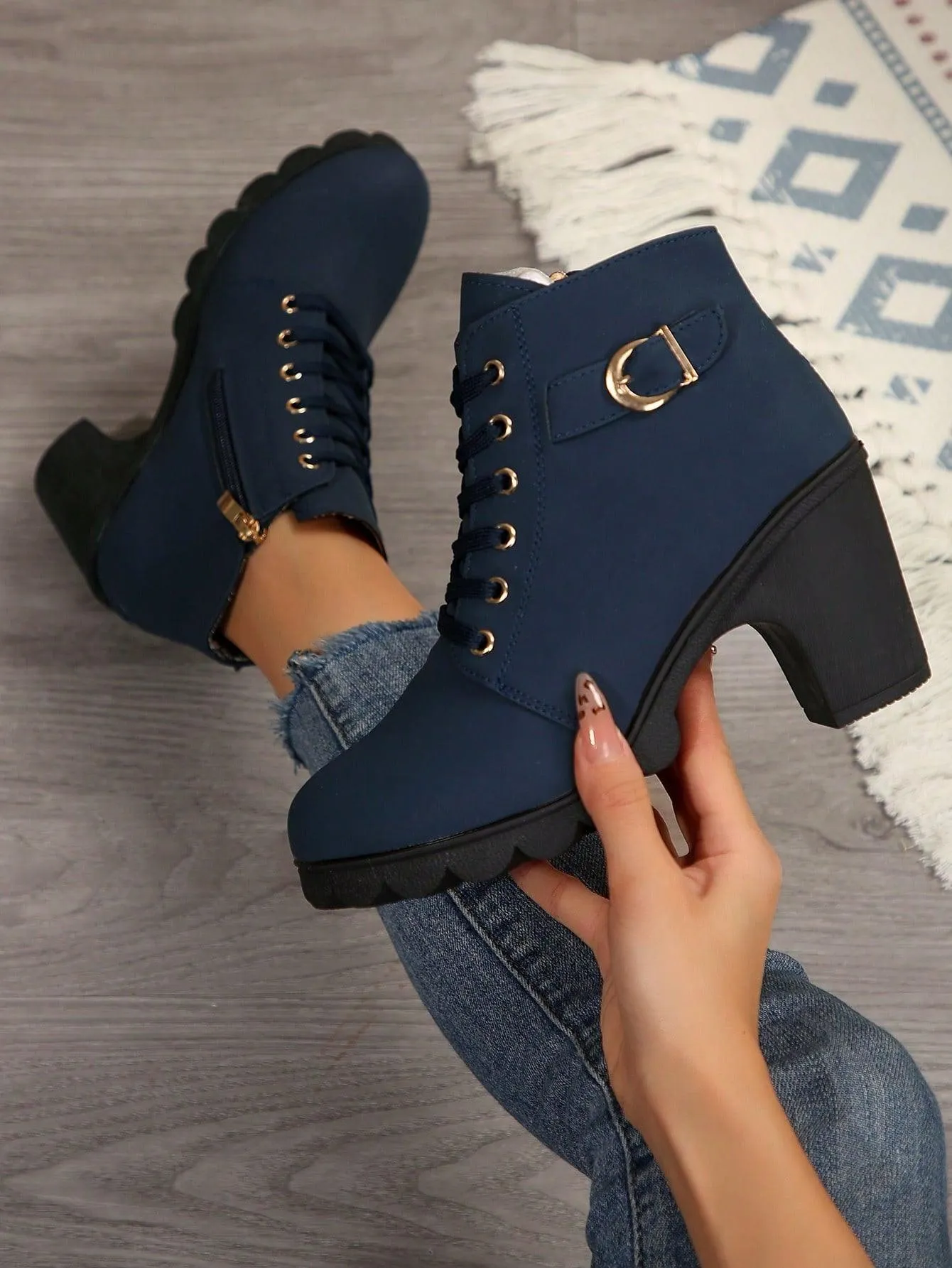 Women's Martin Boots Thick Heel Ankle Boots New British Style High Heel Lace Up Shoes