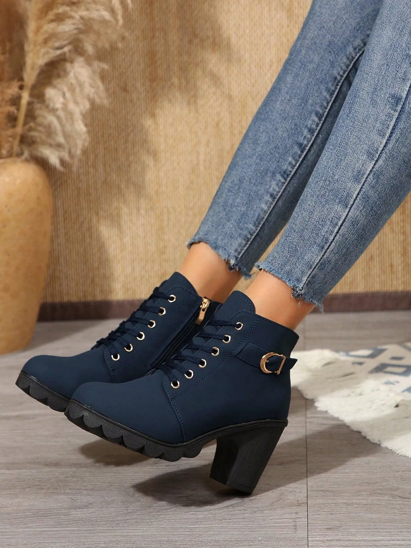 Women's Martin Boots Thick Heel Ankle Boots New British Style High Heel Lace Up Shoes